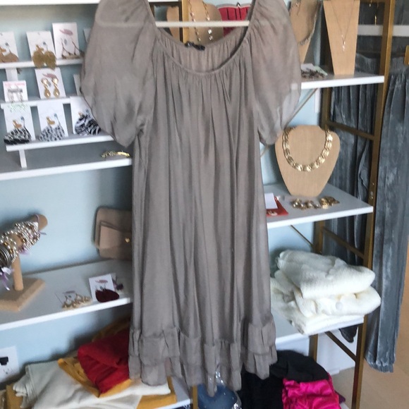 Made in Italy soft flowy silk/ viscose dress - Picture 5 of 5
